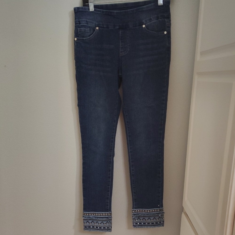 GG Collection Dark Blue Cropped Jeans with Embroidered Hem